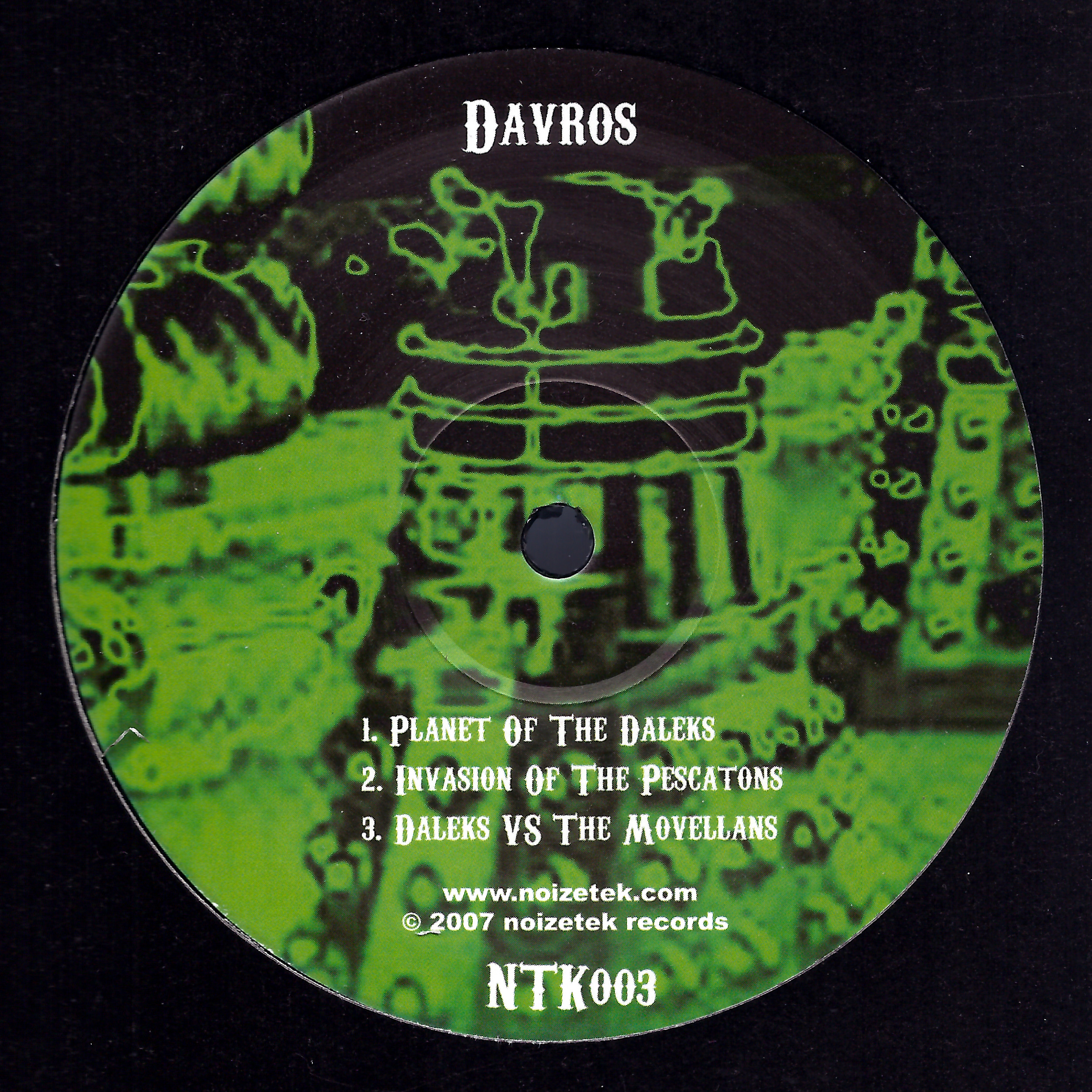 Davros/Fanny: (Noizetek 003)